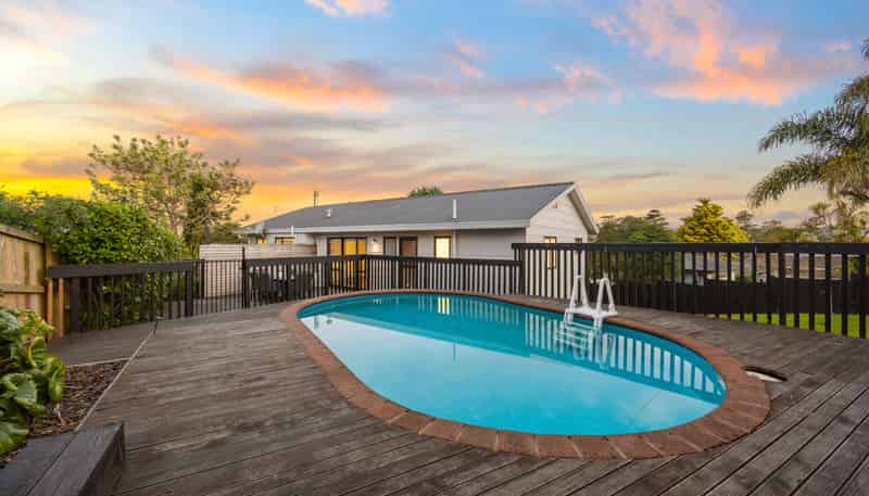 64 Vintage Drive, Henderson