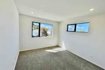 5B Ainsdale Place, Manurewa