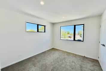 5B Ainsdale Place, Manurewa