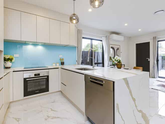 13/1 Tennessee Avenue, Mangere East