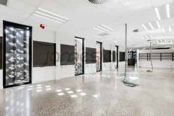 299 sqm Trophy Office – Pollen Street