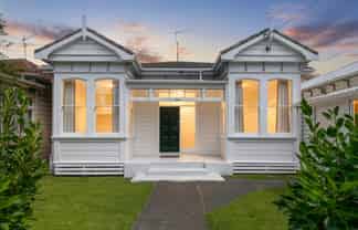 54 Kilbirnie Crescent, Kilbirnie