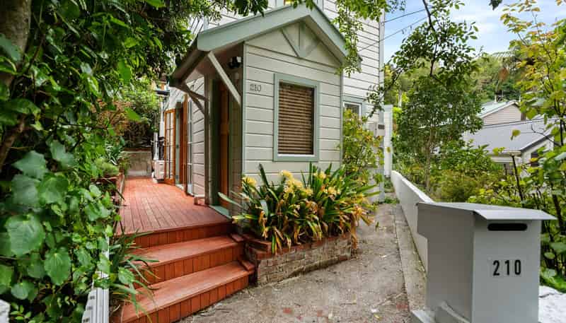 210 Sydney Street West, Thorndon