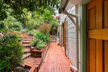 210 Sydney Street West, Thorndon