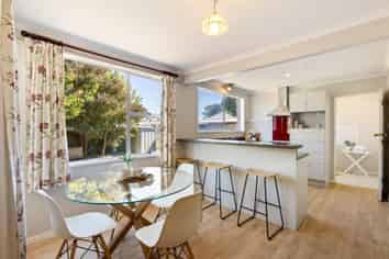 10 Sophora Place, PARKLANDS