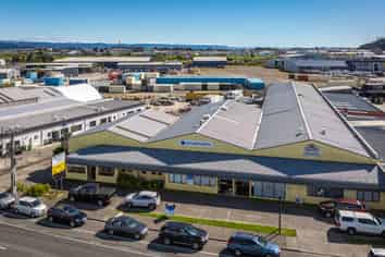 Napier Industrial Investment: 5 Tenants + Upside