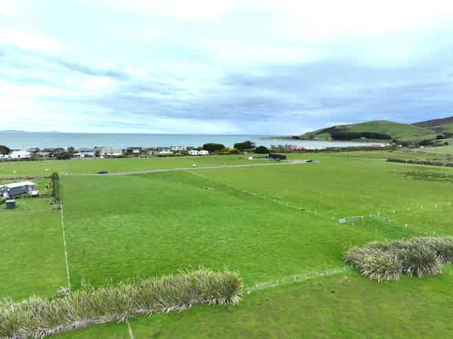 48B Colac Bay Road, Colac Bay