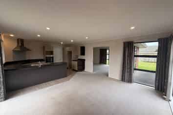 8 Geneva Terrace, Kelvin Grove