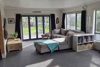 17 Gorge Road, Maungaturoto