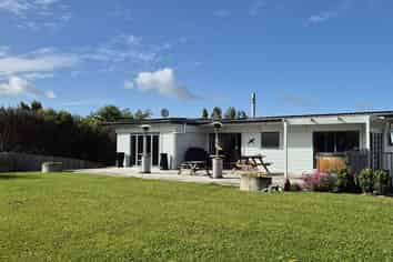 17 Gorge Road, Maungaturoto