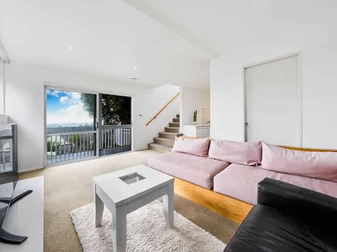 1A Highgrove Lane, Totara Vale