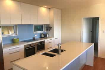 268 Main Road, Redcliffs