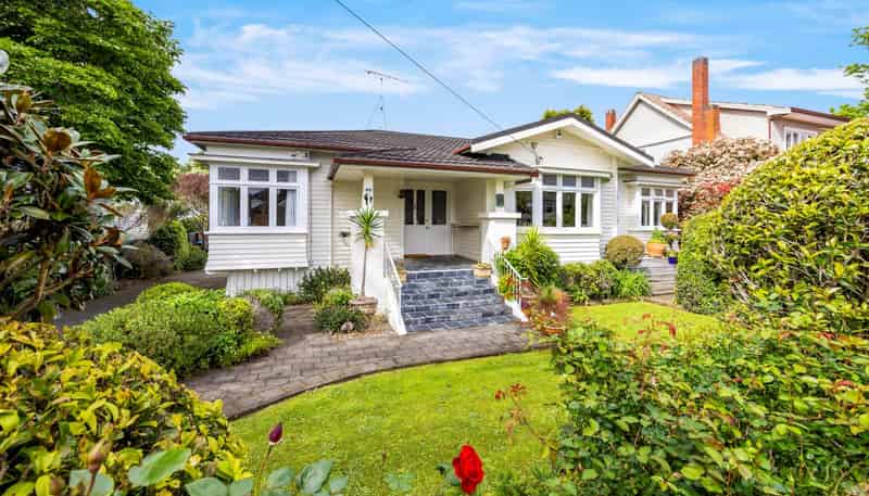 28 Pukehana Avenue, Epsom