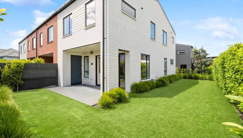 4D Treasury Place, Onehunga