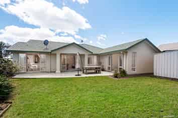 79 Kingdale Road, Henderson
