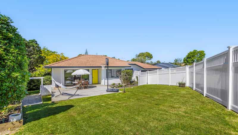 67 Charlotte Street, Stanmore Bay