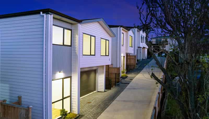 21C&D Barron Drive, Green Bay