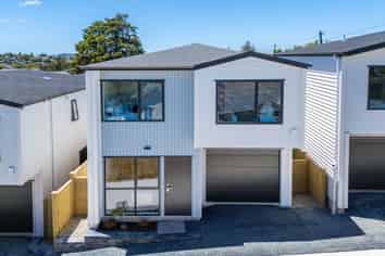 21C Barron Drive, Green Bay