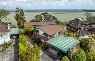 38 Cliff View Drive, Green Bay