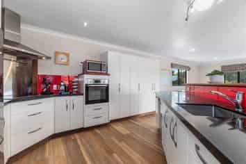  9 Nihotetea Lane, Maunu