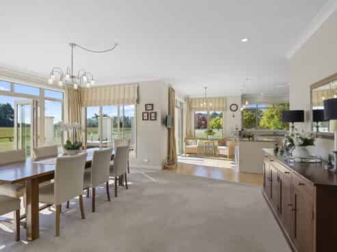 344 Longbeach Road, Willowby