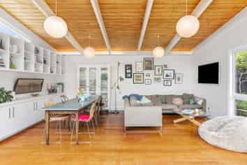 69 Nottingham Street, Karori