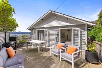 150 Barnard Street, Wadestown