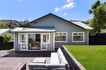 6 Colway Street, Ngaio