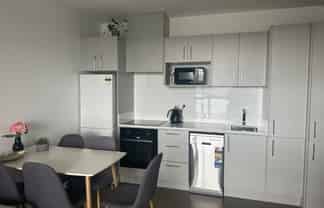 302B/770 Great South Road, Manukau