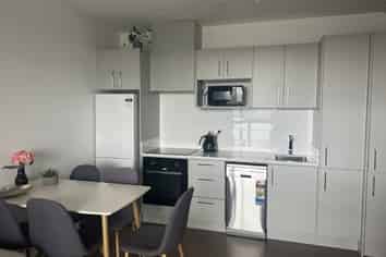 302B/770 Great South Road, Manukau