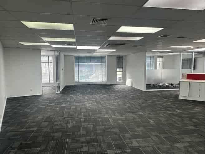 Quality First Floor Office Tenancy on Moray Place!