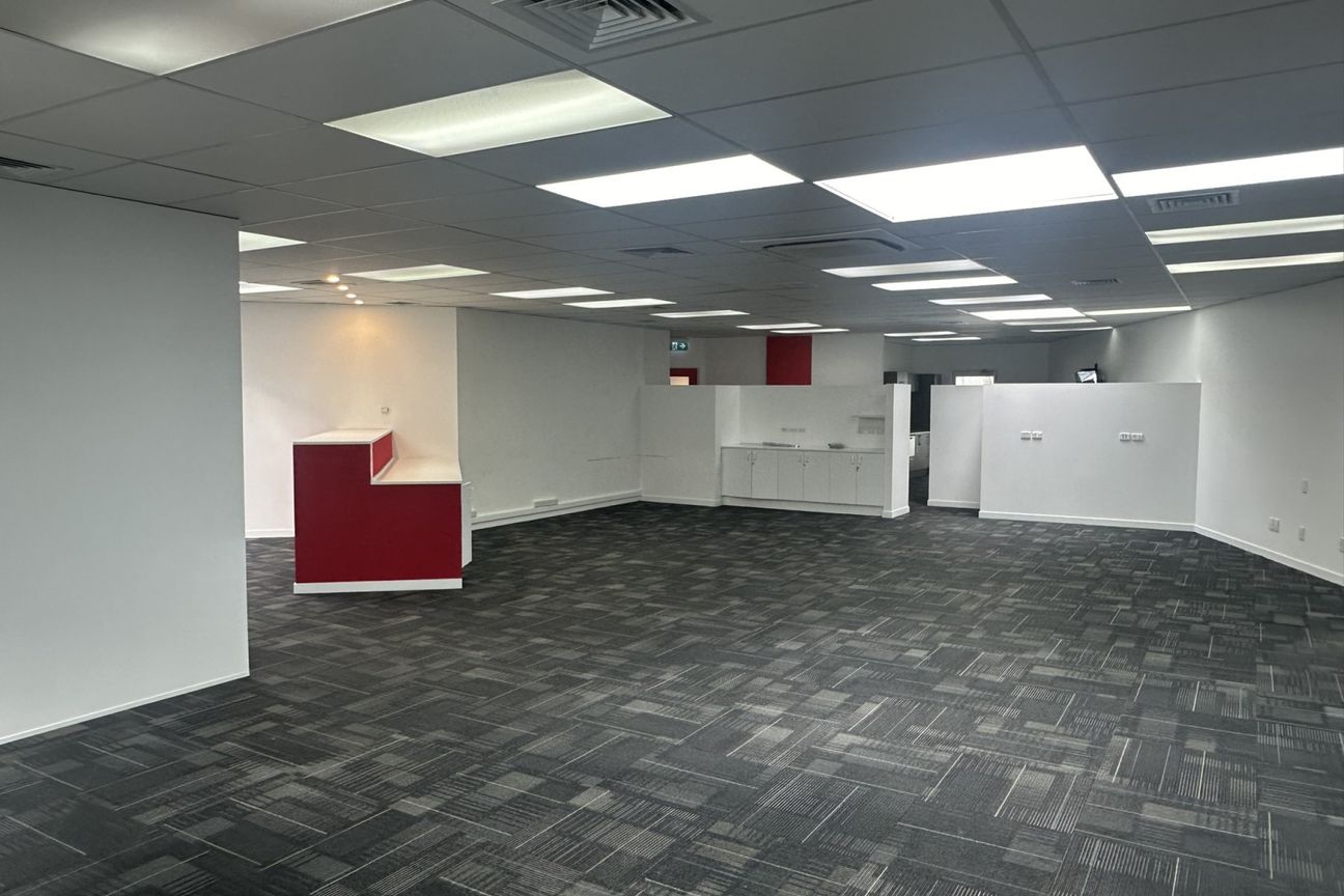Quality First Floor Office Tenancy on Moray Place! - Vaade 5