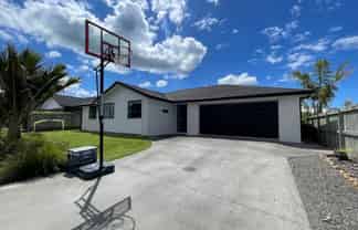 10 Trevally Place, Snells Beach