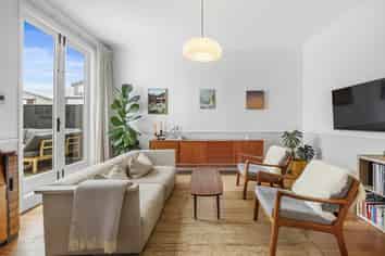 8 Te Whiti Street, Kilbirnie