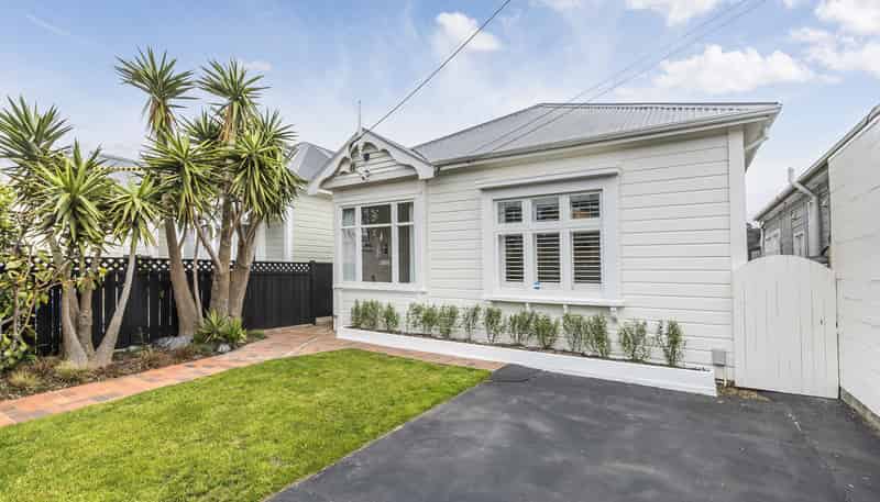 8 Te Whiti Street, Kilbirnie