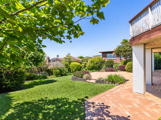 9 Braemar Road, Castor Bay