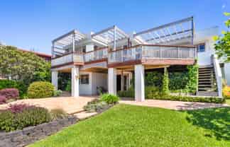 9 Braemar Road, Castor Bay