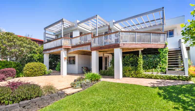 9 Braemar Road, Castor Bay