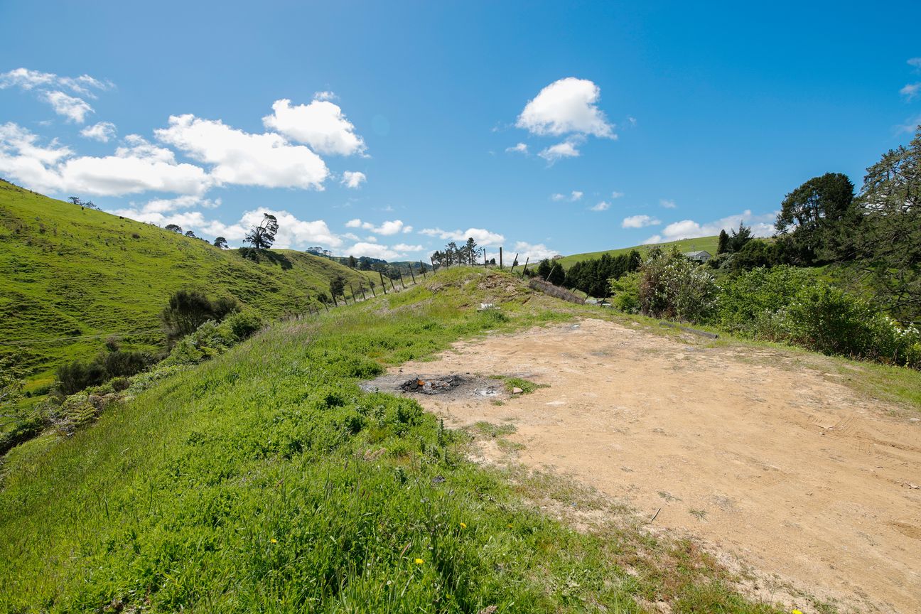 1811sqm Country Section - Build Your Dream Rural Escape! - More
