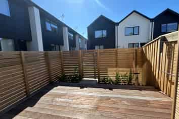 1/4 Rotherham Street, Riccarton