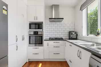 132A Windsor Road, Bellevue