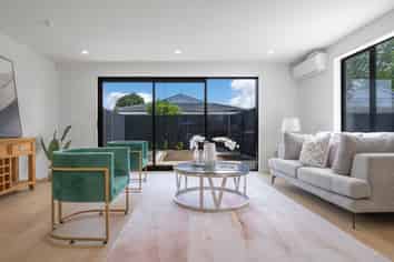 1-5/45 Great South Road, Takanini