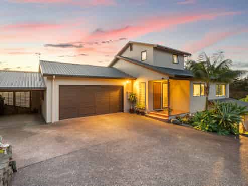 19 D'Urville Place, Gulf Harbour