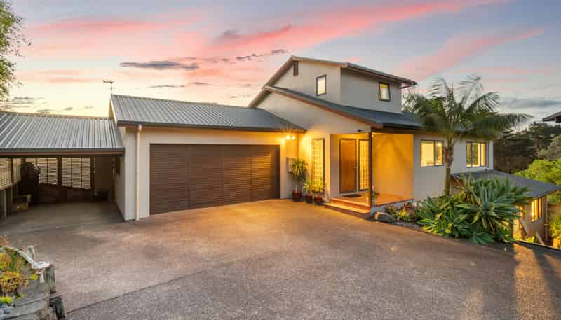 19 D'Urville Place, Gulf Harbour