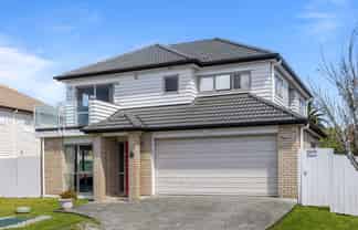 12 Merlot Way, Te Atatu South