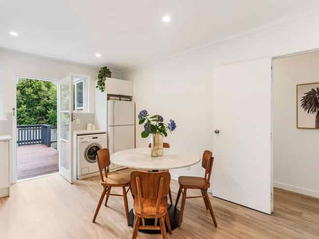 6/134 Edmonton Road, Te Atatu South