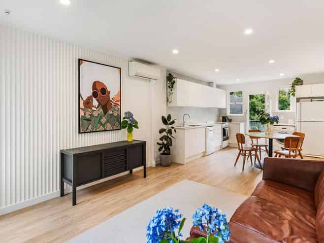 6/134 Edmonton Road, Te Atatu South