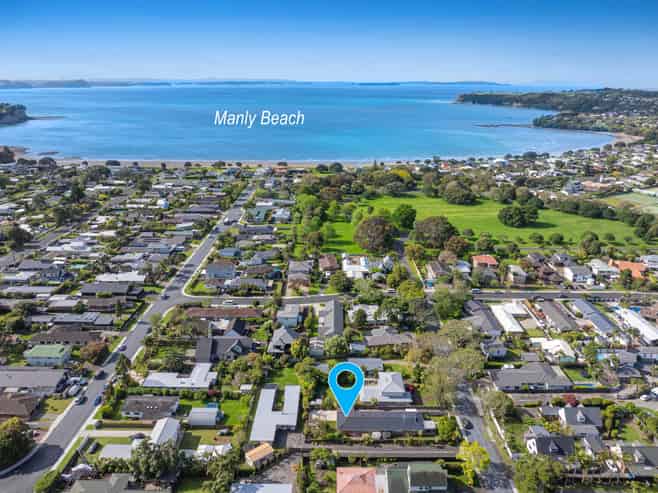 2/9 Motuora Road, Manly