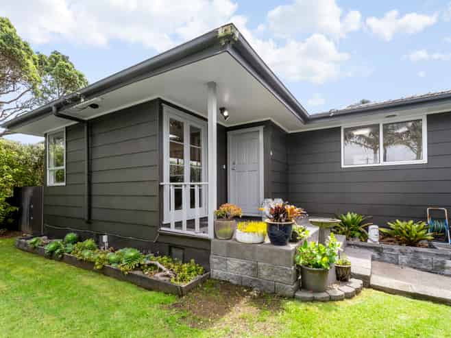 15 Paihia Road, Onehunga