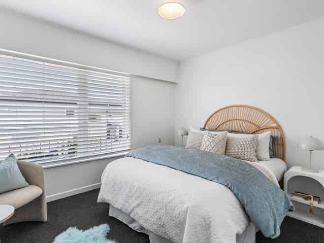 2/201 Mt Smart Road, Onehunga